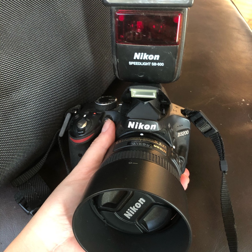 Nikon Camera - Picture 2 of 4
